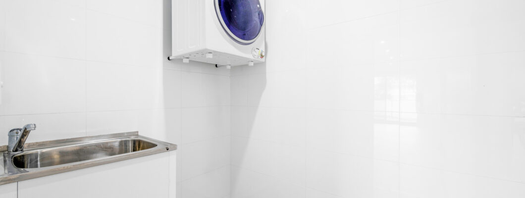 189867711__1772496843-48061-Upload-Me-9