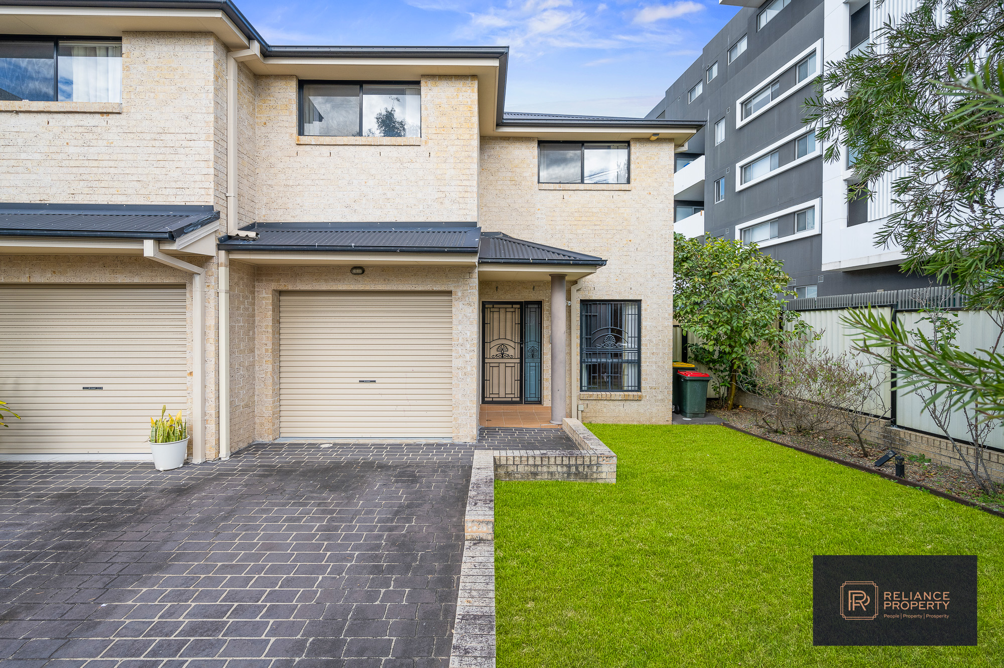 2/15 Alice Street, SEVEN HILLS NSW 2147
